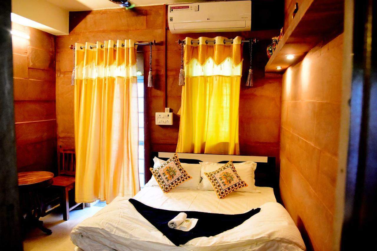 Mh Guest House จ๊อดปูร์ ภายนอก รูปภาพ